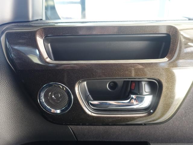 Ｎ－ＢＯＸカスタム Ｇ・Ｌターボホンダセンシング　新品１６ＡＷ・新品タイヤ・ハーフレザー・ＬＥＤフォグ・ＬＥＤヘッドランプ・両側パワースライドドア・純正８型ナビ・ブルートゥース・フルセグＴＶ・ＥＴＣ・ドライブレコーダー・パドルシフト・リアサンシェード（31枚目）