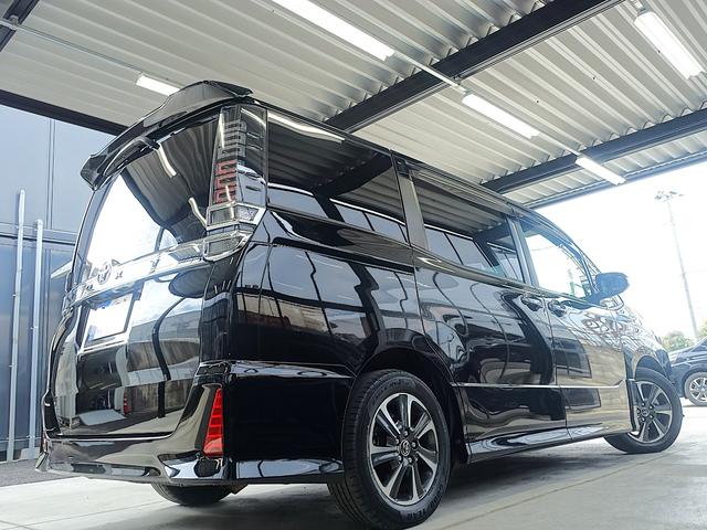 ヴォクシー ＺＳ　セーフティセンス・１オーナー・純正１６ＡＷ・ＥＣＬＩＰＳＥナビ・フリップダウンモニター・ブルートゥース・フルセグＴＶ・バックカメラ・ＥＴＣ・両側パワースライド・オートクルーズ・オートマチックハイビーム（6枚目）