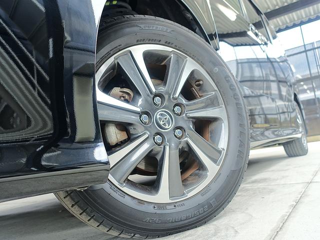 ヴォクシー ＺＳ　セーフティセンス・１オーナー・純正１６ＡＷ・ＥＣＬＩＰＳＥナビ・フリップダウンモニター・ブルートゥース・フルセグＴＶ・バックカメラ・ＥＴＣ・両側パワースライド・オートクルーズ・オートマチックハイビーム（9枚目）