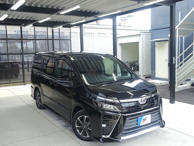 ヴォクシー ＺＳ　セーフティセンス・１オーナー・純正１６ＡＷ・ＥＣＬＩＰＳＥナビ・フリップダウンモニター・ブルートゥース・フルセグＴＶ・バックカメラ・ＥＴＣ・両側パワースライド・オートクルーズ・オートマチックハイビーム（12枚目）