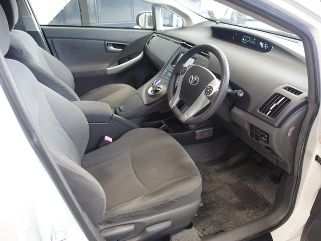 プリウス S モデリスタフルエアロ・RAYS-CE28-ECO軽量ホイール・シャークアンテナ・アルパインナビ・フルセグTV・ブルートゥースハンズフリー通話機能・バックカメラ・ETC・クリアランスソナー・ドアバイザー(56枚目)