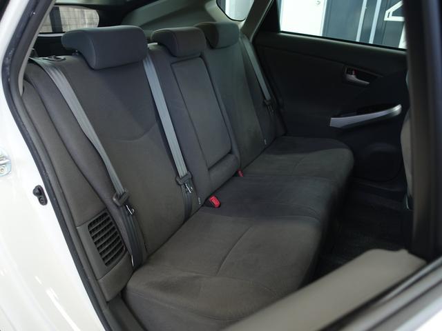 プリウス S モデリスタフルエアロ・RAYS-CE28-ECO軽量ホイール・シャークアンテナ・アルパインナビ・フルセグTV・ブルートゥースハンズフリー通話機能・バックカメラ・ETC・クリアランスソナー・ドアバイザー(63枚目)