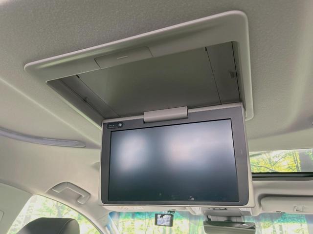 アルファード ２．５Ｓ　Ｃパッケージ　禁煙車　サンルーフ　両側電動ドア　後席モニター　ＢＳＭ　デジタルミラー　レーダークルーズ　レザーシート　前席シートエアコン　ドラレコ　コーナーセンサー　スマートキー　ＬＥＤヘッド　ビルトインＥＴＣ（5枚目）