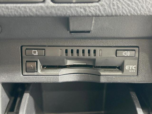 アルファード ２．５Ｓ　Ｃパッケージ　禁煙車　サンルーフ　両側電動ドア　後席モニター　ＢＳＭ　デジタルミラー　レーダークルーズ　レザーシート　前席シートエアコン　ドラレコ　コーナーセンサー　スマートキー　ＬＥＤヘッド　ビルトインＥＴＣ（32枚目）
