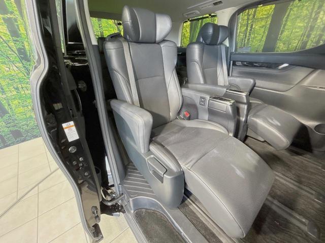 アルファード ２．５Ｓ　Ｃパッケージ　禁煙車　サンルーフ　両側電動ドア　後席モニター　ＢＳＭ　デジタルミラー　レーダークルーズ　レザーシート　前席シートエアコン　ドラレコ　コーナーセンサー　スマートキー　ＬＥＤヘッド　ビルトインＥＴＣ（55枚目）