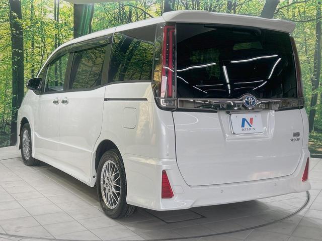 ノア ハイブリッドＳｉ　ダブルバイビーＩＩＩ　禁煙車　純正９インチナビ　後席モニター　セーフティセンス　両側パワースライドドア　クルコン　バックカメラ　ＥＴＣ２．０　ドラレコ　デュアルエアコン　ＬＥＤヘッドライト　１６インチアルミホイール（43枚目）