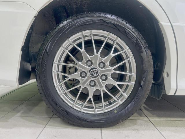 ノア ハイブリッドＳｉ　ダブルバイビーＩＩＩ　禁煙車　純正９インチナビ　後席モニター　セーフティセンス　両側パワースライドドア　クルコン　バックカメラ　ＥＴＣ２．０　ドラレコ　デュアルエアコン　ＬＥＤヘッドライト　１６インチアルミホイール（58枚目）