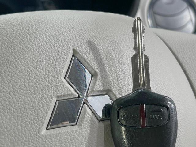 eKワゴン E 禁煙車 ドラレコ ETC 運転席シートヒーター キーレス 電動格納ミラー パワーステアリング パワーウィンドウ ドアバイザー プライバシーガラス 純正14インチスチールホイール 横滑り防止装置(6枚目)