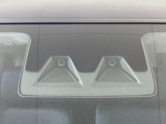 ムーヴ RS 両側電動ドア 衝突被害軽減システム 禁煙車 レーダークルーズ 前席シートヒーター LEDヘッド オートハイビーム スマートキー オートライト オートエアコン 純正15インチアルミ LEDフォグ(3枚目)