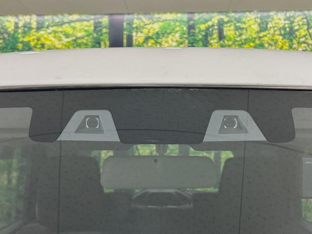 ワゴンRスマイル ハイブリッドS 2トーンルーフパッケージ装着車 両側電動ドア 全周囲カメラ 純正ナビ セーフティサポート 禁煙車 シートヒーター ドラレコ スマートキー ETC オートライト オートエアコン Bluetooth CD DVD再生 フルセグ(3枚目)