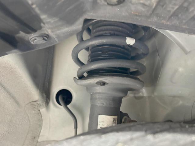 ワゴンRスマイル ハイブリッドS 2トーンルーフパッケージ装着車 両側電動ドア 全周囲カメラ 純正ナビ セーフティサポート 禁煙車 シートヒーター ドラレコ スマートキー ETC オートライト オートエアコン Bluetooth CD DVD再生 フルセグ(20枚目)