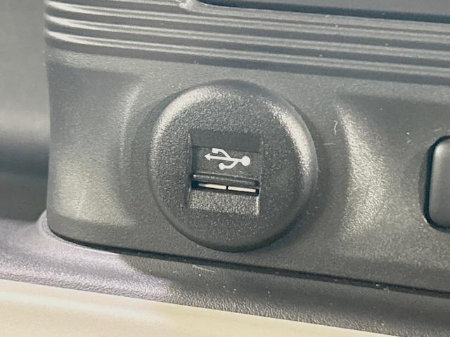 ワゴンRスマイル ハイブリッドS 2トーンルーフパッケージ装着車 両側電動ドア 全周囲カメラ 純正ナビ セーフティサポート 禁煙車 シートヒーター ドラレコ スマートキー ETC オートライト オートエアコン Bluetooth CD DVD再生 フルセグ(44枚目)