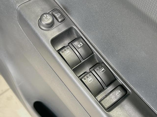 ムーヴコンテ カスタム G 4WD SDナビ 禁煙車 スマートキー HIDヘッド オートエアコン 純正14インチアルミ Bluetooth CD DVD再生 フルセグ(7枚目)