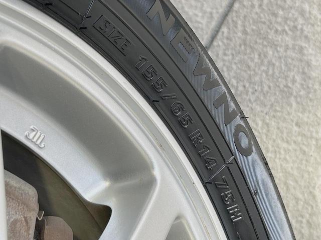 ムーヴコンテ カスタム G 4WD SDナビ 禁煙車 スマートキー HIDヘッド オートエアコン 純正14インチアルミ Bluetooth CD DVD再生 フルセグ(47枚目)