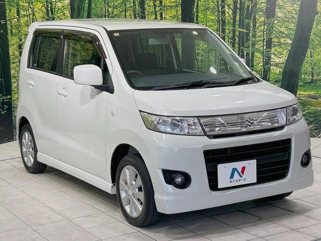 ワゴンRスティングレー X 禁煙車 スマートキー HIDヘッド フォグランプ オートエアコン 純正14インチアルミ CD 革巻きステアリング シートリフター バニティミラー 電動格納ミラー チルトステアリング イモビライザー(16枚目)