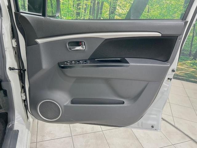 ワゴンRスティングレー X 禁煙車 スマートキー HIDヘッド フォグランプ オートエアコン 純正14インチアルミ CD 革巻きステアリング シートリフター バニティミラー 電動格納ミラー チルトステアリング イモビライザー(28枚目)