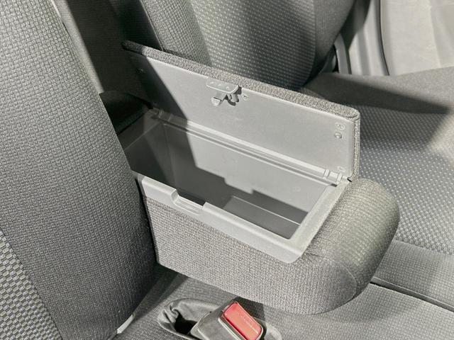 ワゴンRスティングレー X 禁煙車 スマートキー HIDヘッド フォグランプ オートエアコン 純正14インチアルミ CD 革巻きステアリング シートリフター バニティミラー 電動格納ミラー チルトステアリング イモビライザー(32枚目)