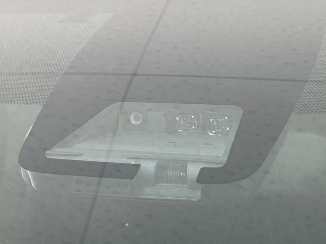 ヴォクシー ZS 煌II 両側電動ドア 純正9型ナビ 後席モニター バックカメラ セーフティセンス 禁煙車 ドラレコ スマートキー LEDヘッド ビルトインETC ドラレコ クルコン オートハイビーム オートエアコン(3枚目)