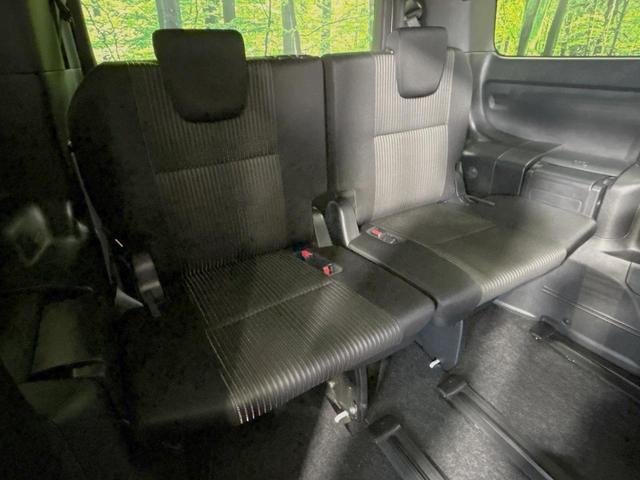 ヴォクシー ZS 煌II 両側電動ドア 純正9型ナビ 後席モニター バックカメラ セーフティセンス 禁煙車 ドラレコ スマートキー LEDヘッド ビルトインETC ドラレコ クルコン オートハイビーム オートエアコン(10枚目)