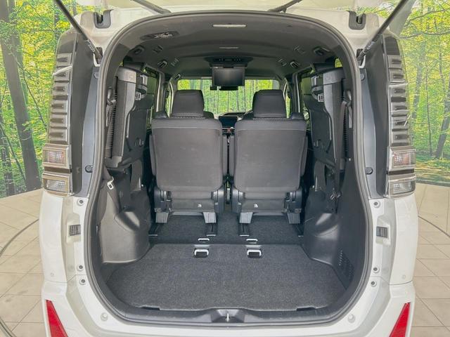 ヴォクシー ZS 煌II 両側電動ドア 純正9型ナビ 後席モニター バックカメラ セーフティセンス 禁煙車 ドラレコ スマートキー LEDヘッド ビルトインETC ドラレコ クルコン オートハイビーム オートエアコン(11枚目)