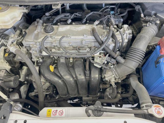 ヴォクシー ZS 煌II 両側電動ドア 純正9型ナビ 後席モニター バックカメラ セーフティセンス 禁煙車 ドラレコ スマートキー LEDヘッド ビルトインETC ドラレコ クルコン オートハイビーム オートエアコン(19枚目)