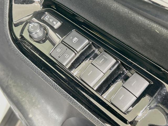 ヴォクシー ZS 煌II 両側電動ドア 純正9型ナビ 後席モニター バックカメラ セーフティセンス 禁煙車 ドラレコ スマートキー LEDヘッド ビルトインETC ドラレコ クルコン オートハイビーム オートエアコン(30枚目)
