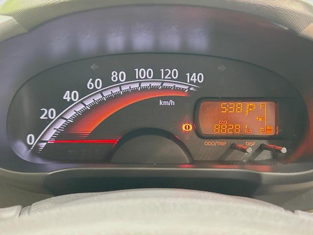 ムーヴ Ｌ　禁煙車　ＥＴＣ　ＣＤ　アイドリングストップ　アームレスト　ドリンクホルダー　パワーウィンドウ　ドアバイザー　フロアマット（32枚目）