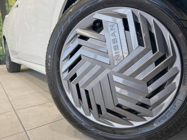 ノート Ｘ　純正９型ナビ　全周囲カメラ　禁煙車　プロパイロット　コーナーセンサー　デジタルインナーミラー　ビルトインＥＴＣ　フルセグ　スマートキー　ＬＥＤヘッド　オートハイビーム（13枚目）