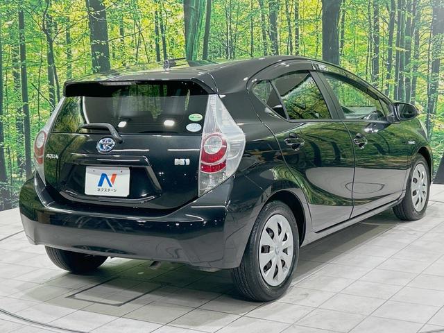 アクア S アルパイン製SDナビ バックカメラ 禁煙車 ドラレコ スマートキー ETC オートライト オートエアコン Bluetooth CD DVD再生 フルセグ 電動格納ミラー プライバシーガラス(17枚目)