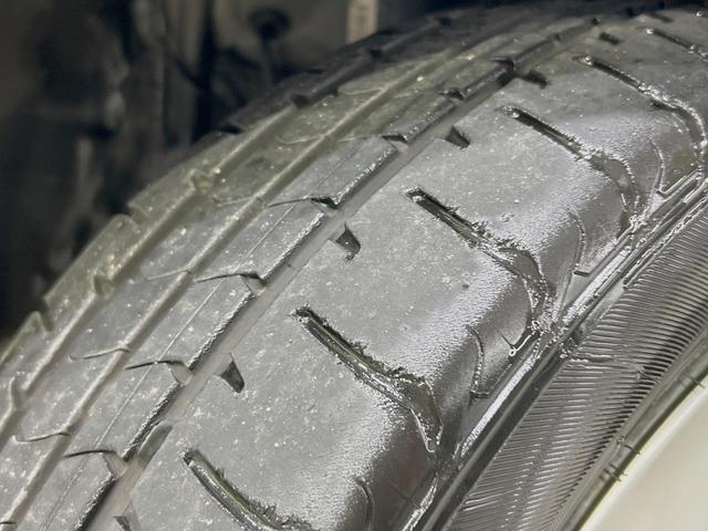 アクア S アルパイン製SDナビ バックカメラ 禁煙車 ドラレコ スマートキー ETC オートライト オートエアコン Bluetooth CD DVD再生 フルセグ 電動格納ミラー プライバシーガラス(48枚目)