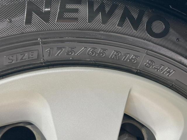 アクア S アルパイン製SDナビ バックカメラ 禁煙車 ドラレコ スマートキー ETC オートライト オートエアコン Bluetooth CD DVD再生 フルセグ 電動格納ミラー プライバシーガラス(49枚目)