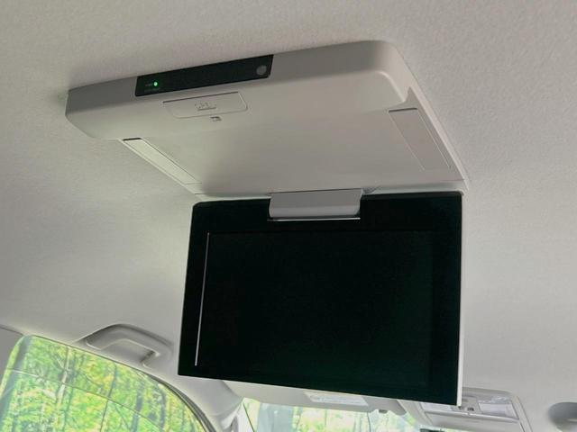 ヴォクシー ZS 煌II 両側電動ドア 純正HDDナビ 後席モニター バックカメラ 禁煙車 ドラレコ スマートキー ビルトインETC オートライト デュアルエアコン Bluetooth CD DVD再生 フルセグ(5枚目)