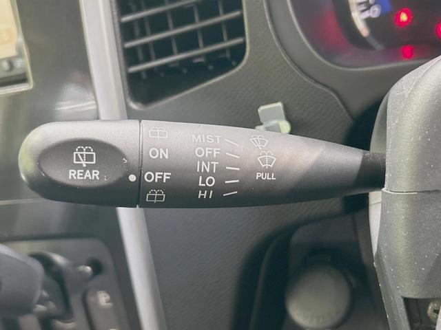 ワゴンRスティングレー X SDナビ 禁煙車 スマートキー HIDヘッド ETC オートエアコン 純正14インチアルミ CD 地デジ フロントフォグ 電動格納ミラー パワーウィンドウ ドアバイザー プライバシーガラス(26枚目)