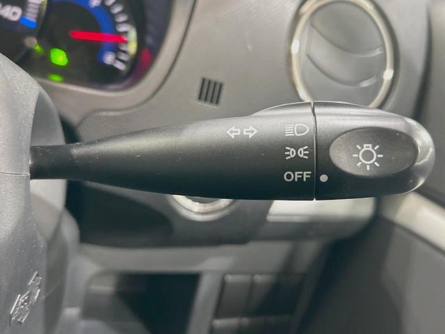 ワゴンRスティングレー X SDナビ 禁煙車 スマートキー HIDヘッド ETC オートエアコン 純正14インチアルミ CD 地デジ フロントフォグ 電動格納ミラー パワーウィンドウ ドアバイザー プライバシーガラス(27枚目)