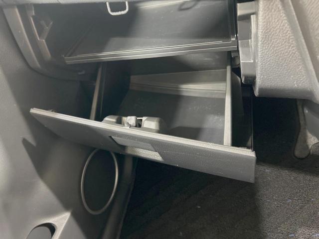 ワゴンRスティングレー X SDナビ 禁煙車 スマートキー HIDヘッド ETC オートエアコン 純正14インチアルミ CD 地デジ フロントフォグ 電動格納ミラー パワーウィンドウ ドアバイザー プライバシーガラス(36枚目)