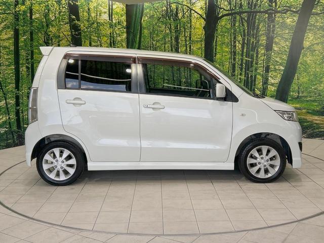 ワゴンRスティングレー X SDナビ 禁煙車 スマートキー HIDヘッド ETC オートエアコン 純正14インチアルミ CD 地デジ フロントフォグ 電動格納ミラー パワーウィンドウ ドアバイザー プライバシーガラス(40枚目)