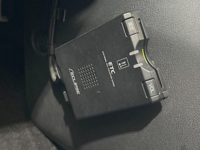 ノート X DIG-S 禁煙車 ETC スマートキー CD再生 アイドリングストップ 電動格納ミラー 盗難防止装置 パワーステアリング パワーウィンドウ ドアバイザー プライバシーガラス 純正14インチスチールホイール(4枚目)