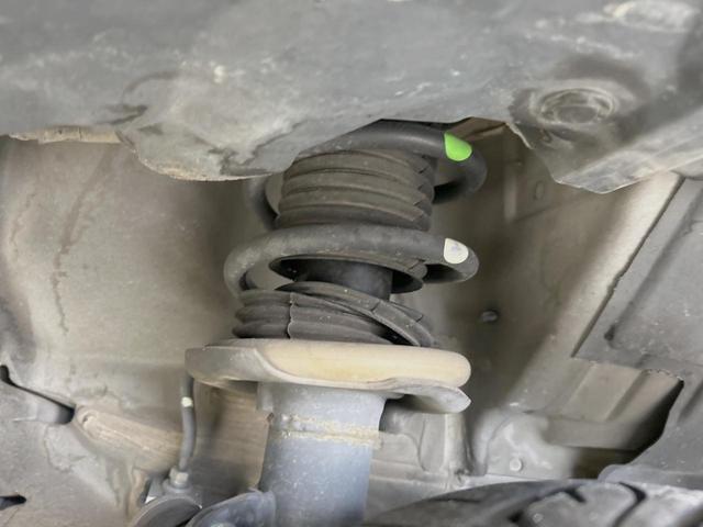 ノート X DIG-S 禁煙車 ETC スマートキー CD再生 アイドリングストップ 電動格納ミラー 盗難防止装置 パワーステアリング パワーウィンドウ ドアバイザー プライバシーガラス 純正14インチスチールホイール(45枚目)