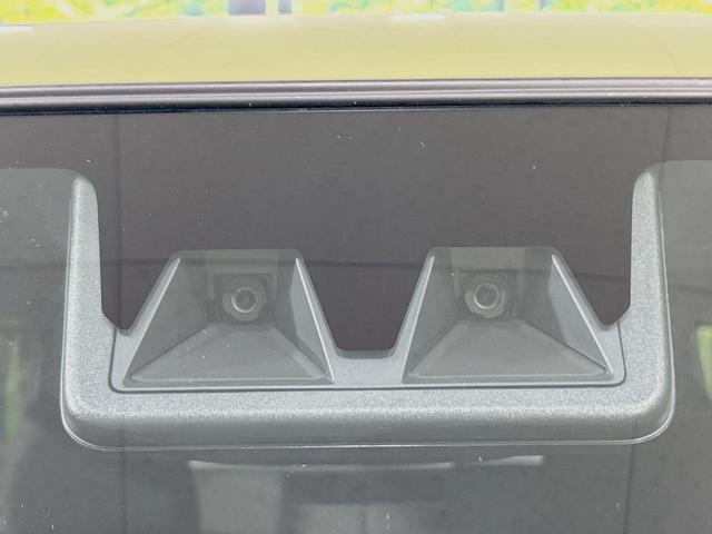 タフト X ガラスルーフ 衝突被害軽減システム 禁煙車 コーナーセンサー スマートキー LEDヘッドライト オートハイビーム オートライト オートエアコン CD ステアリングスイッチ(4枚目)