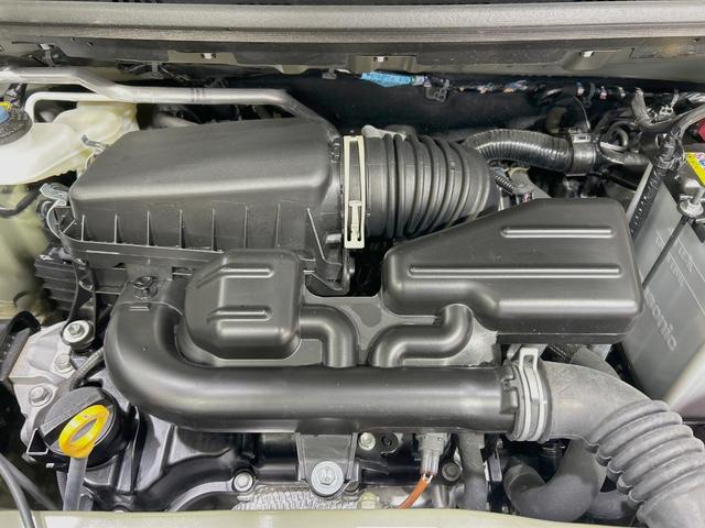 タフト X ガラスルーフ 衝突被害軽減システム 禁煙車 コーナーセンサー スマートキー LEDヘッドライト オートハイビーム オートライト オートエアコン CD ステアリングスイッチ(18枚目)