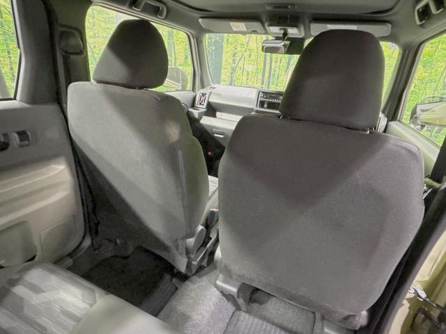 タフト X ガラスルーフ 衝突被害軽減システム 禁煙車 コーナーセンサー スマートキー LEDヘッドライト オートハイビーム オートライト オートエアコン CD ステアリングスイッチ(31枚目)