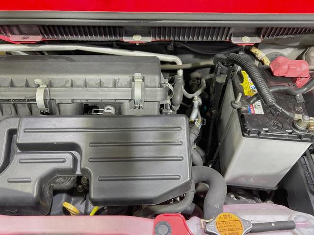 ミラココア ココアプラスＸスマートセレクションＳＮ　純正ＳＤナビ　バックカメラ　禁煙車　スマートキー　ＬＥＤヘッド　ＥＴＣ　オートエアコン　ＣＤ　ＤＶＤ再生　地デジ　アイドリングストップ　アームレスト　ドアバイザー　フロアマット　プライバシーガラス（18枚目）