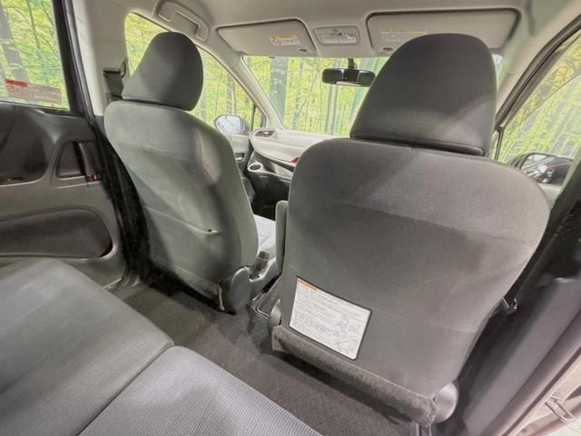 シエンタ Ｇ　両側電動スライドドア　ＳＤナビ　禁煙車　スマートキー　ビルトインＥＴＣ　オートエアコン　ＣＤ　ＤＶＤ再生　フルセグ　純正革巻きステアリング　オートエアコン　電動格納ミラー（31枚目）