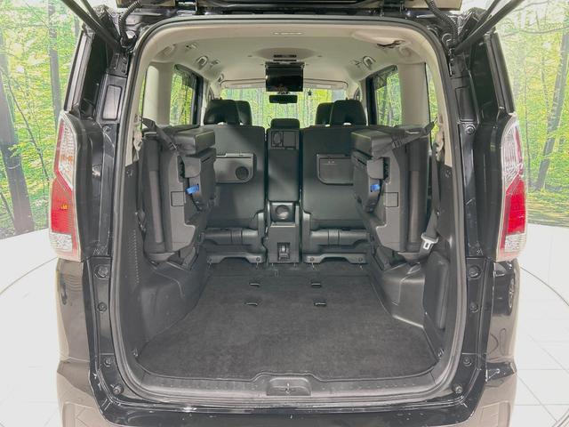 セレナ ハイウェイスター　ＶセレクションＩＩ　両側電動ドア　カロッツェリア１０型ナビ　後席モニター　プロパイロット　全周囲カメラ　レーダークルーズ　禁煙車　デジタルインナーミラー　ドラレコ　コーナーセンサー　スマートキー　ＨＩＤヘッド（11枚目）