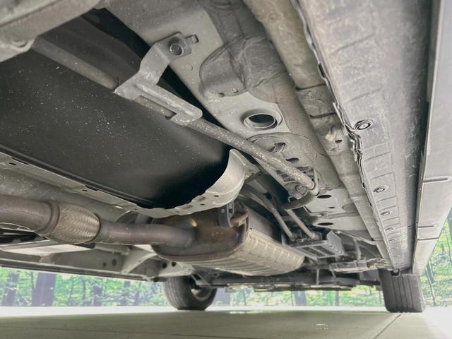 セレナ ハイウェイスター　ＶセレクションＩＩ　両側電動ドア　カロッツェリア１０型ナビ　後席モニター　プロパイロット　全周囲カメラ　レーダークルーズ　禁煙車　デジタルインナーミラー　ドラレコ　コーナーセンサー　スマートキー　ＨＩＤヘッド（22枚目）