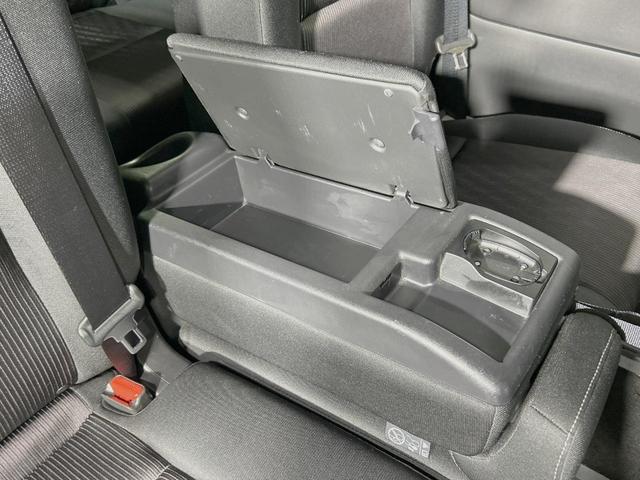 セレナ ハイウェイスター　ＶセレクションＩＩ　両側電動ドア　カロッツェリア１０型ナビ　後席モニター　プロパイロット　全周囲カメラ　レーダークルーズ　禁煙車　デジタルインナーミラー　ドラレコ　コーナーセンサー　スマートキー　ＨＩＤヘッド（47枚目）