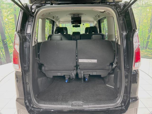 セレナ ハイウェイスター　ＶセレクションＩＩ　両側電動ドア　カロッツェリア１０型ナビ　後席モニター　プロパイロット　全周囲カメラ　レーダークルーズ　禁煙車　デジタルインナーミラー　ドラレコ　コーナーセンサー　スマートキー　ＨＩＤヘッド（52枚目）