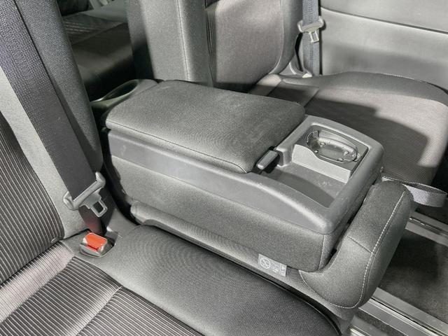 セレナ ハイウェイスター　ＶセレクションＩＩ　両側電動ドア　カロッツェリア１０型ナビ　後席モニター　プロパイロット　全周囲カメラ　レーダークルーズ　禁煙車　デジタルインナーミラー　ドラレコ　コーナーセンサー　スマートキー　ＨＩＤヘッド（56枚目）