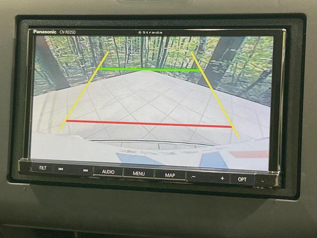 フリード Ｇ・ホンダセンシング　両側電動ドア　ＳＤナビ　後席モニター　Ｃパッケージ　バックカメラ　寒冷地仕様　ホンダセンシング　禁煙車　ドラレコ　スマートキー　ビルトインＥＴＣ　純正１５インチアルミ　オートエアコン　ＣＤ　ＤＶＤ再生（4枚目）