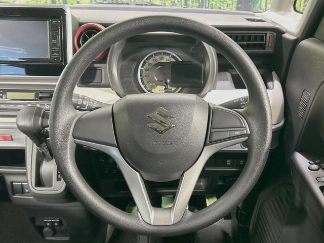 ステアリングも使用感が少なく、きれいな状態となっております♪